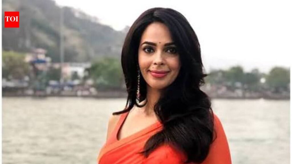 Mallika Sherawat was married at 21 to a pilot and THIS was her original name, her uncle once revealed the reason for divorce and said, ‘she decided to quit wedlock and lead an independent lifestyle’ | Hindi Movie News