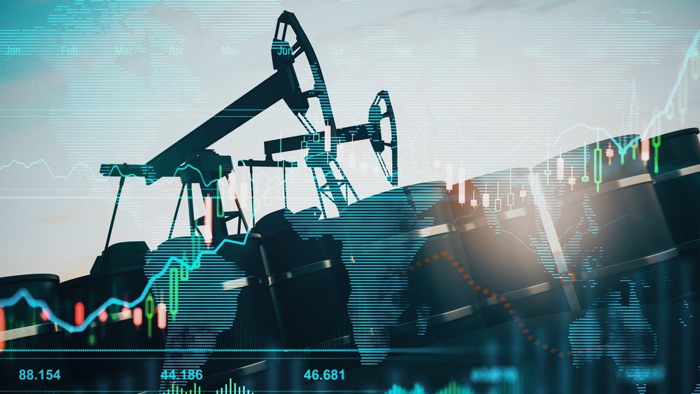 Oil Prices Tumble as Traders Price In a Strait of Hormuz Breakthrough