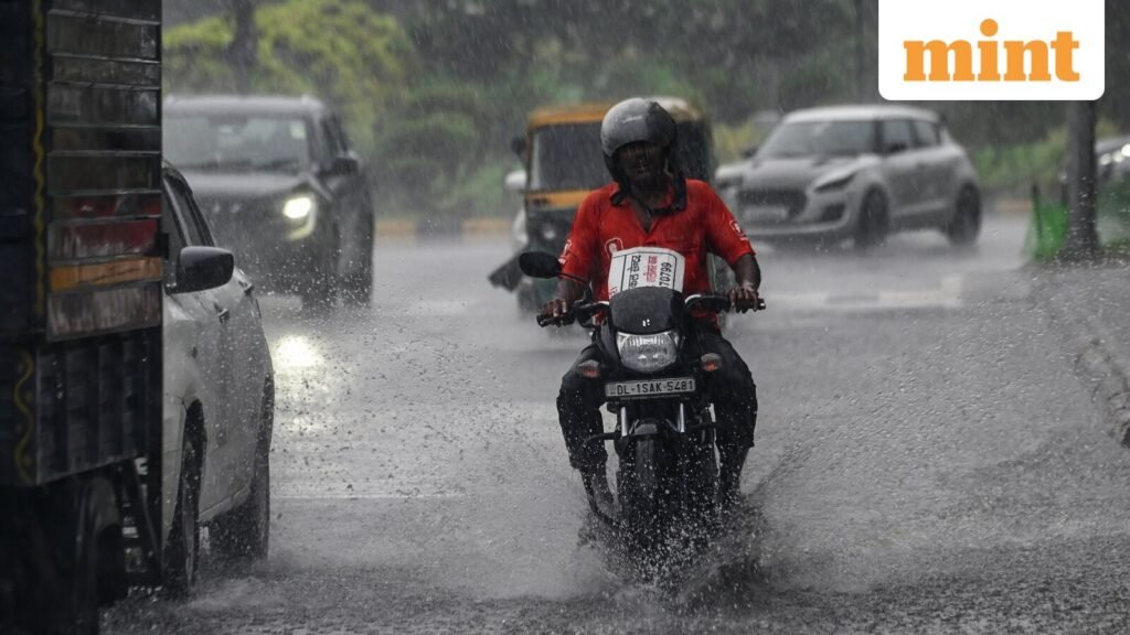 Weather Today LIVE: Rains wreak havoc in Himachal Pradesh, Kerala, Tamil Nadu; IMD forecasts downpour in Odisha