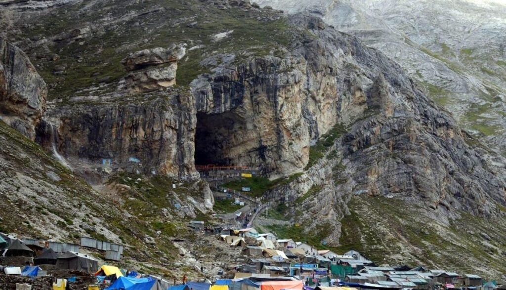 Amarnath Yatra to remain suspended from today