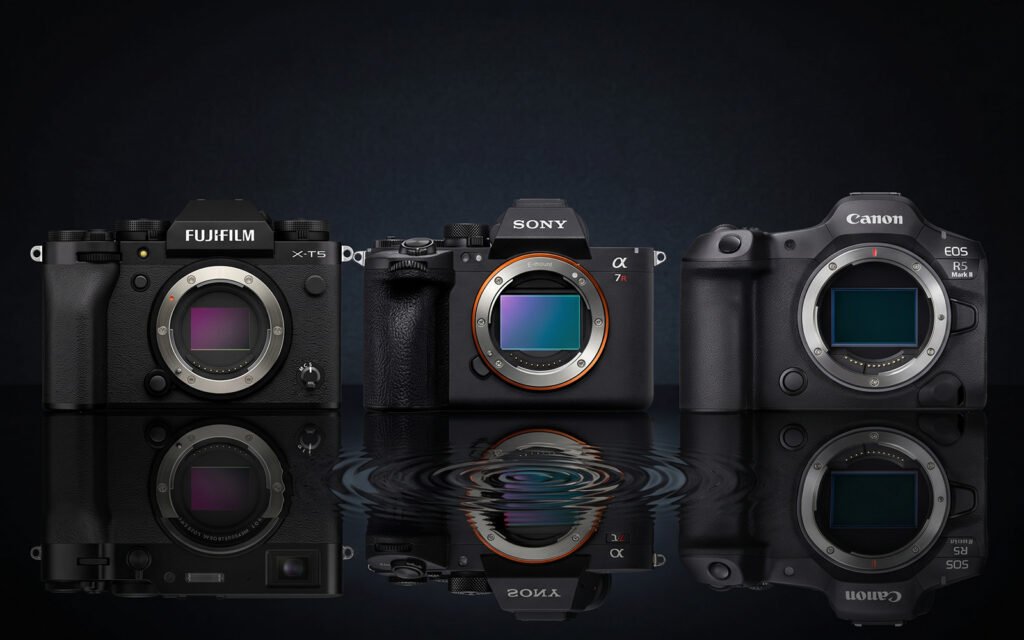 Canon Dominates Global Camera Market as Fujifilm Claims Top 3 Spot
