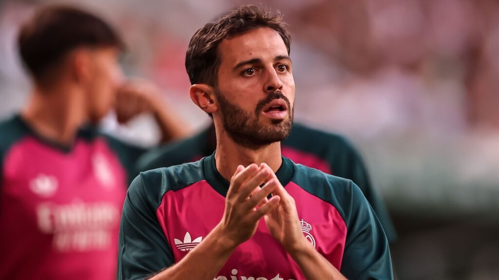 ‘The poor guy arrived at a low physical level!’ Jose Mourinho offers brutally honest Bernardo Silva verdict after Real Madrid debut