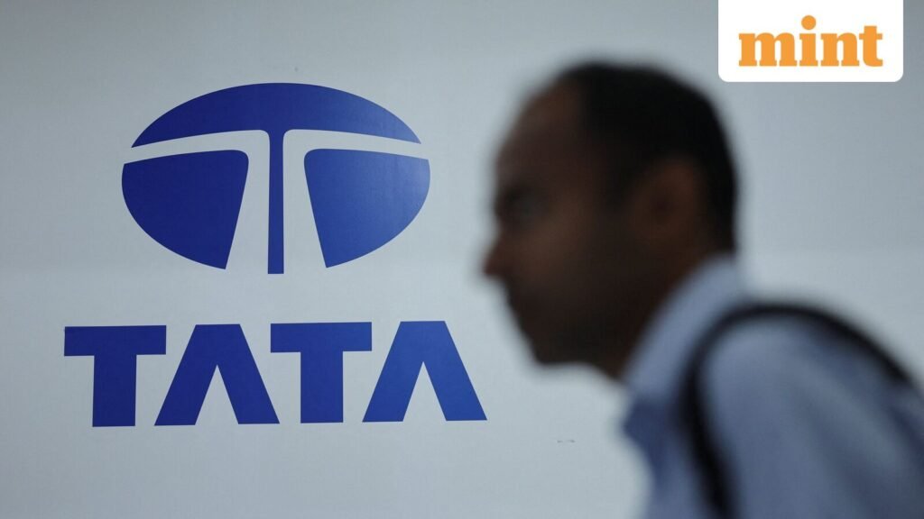 Tata CEOs, family scions seen in early list for new Tata Sons chairman