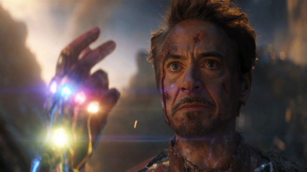 Avengers: Endgame Re-Release Reveals New Iron Man and Infinity Gauntlet Popcorn Buckets