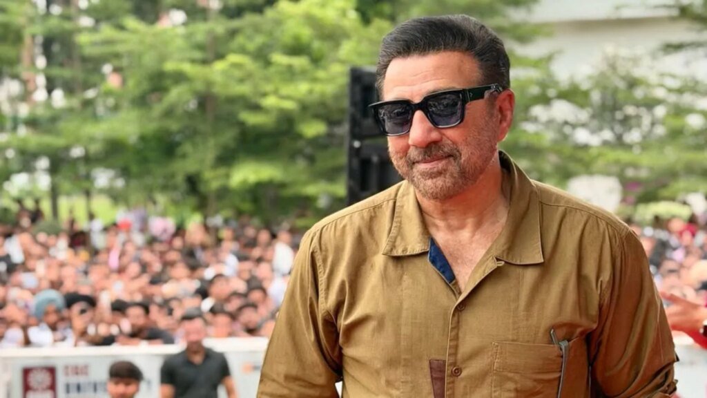 Sunny Deol Eats Samosas And Desi Ghee Parathas At 68, Heres How He Stays Fit